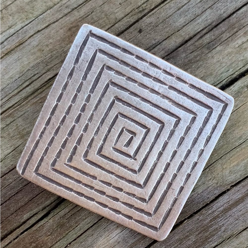 Tibetan indigenous tribal hand crafted Labyrinth. - Picture 2 of 6